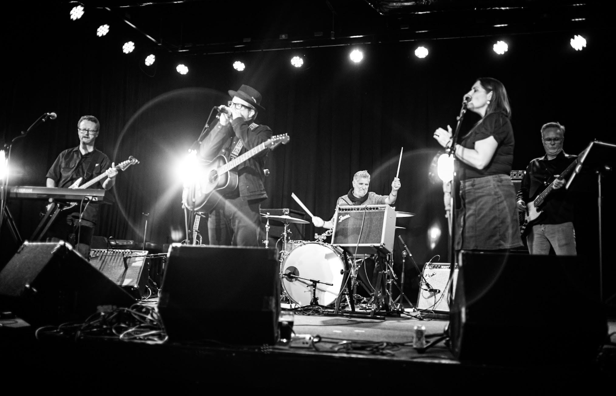Friday Night in the SIDEBAR w/ BRIAN KRUMM & HIS BARFLY FRIENDS!