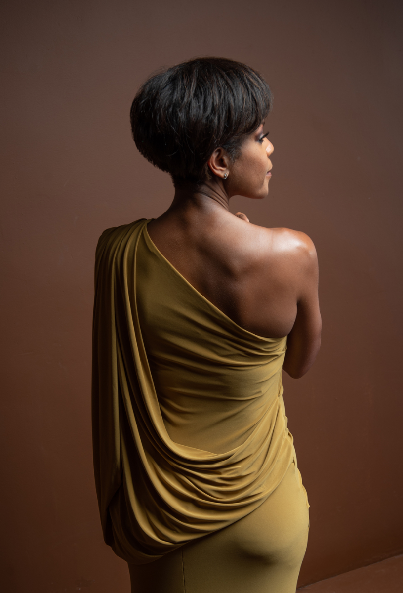Nicole Henry in "What We Desire"