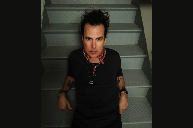 MICHAEL McDERMOTT Returns to FITZGERALDS Nightclub
