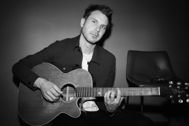 image of Howie Day image of Howie Day