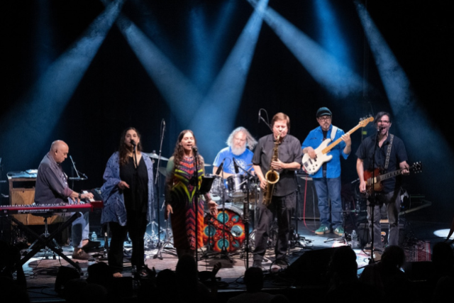 Jerry’s Middle Finger (Night Two) at Ivan’z House at Mozambique – Laguna Beach, CA