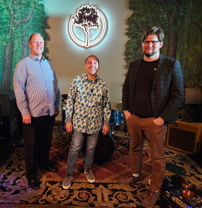 Chris Hovan Organic Trio at Treelawn Social Club – Cleveland, OH