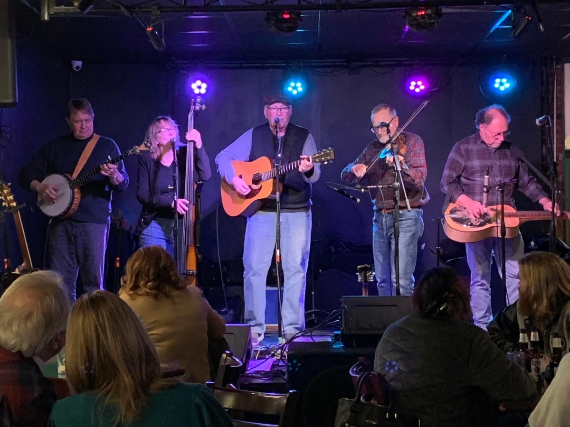 Happy Hour w/ The Wood Pickers at Woodlands Tavern