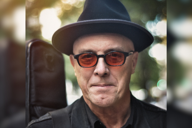 FREEDY JOHNSTON Returns To FITZGERALDS!