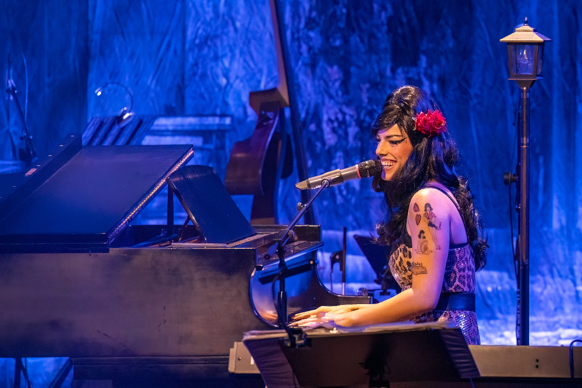 BACK TO BLACK: AMY WINEHOUSE, JAZZED
