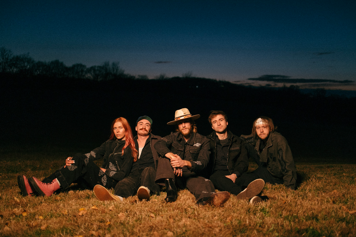 Happy Landing with Lostboycrow - 03 - event-img