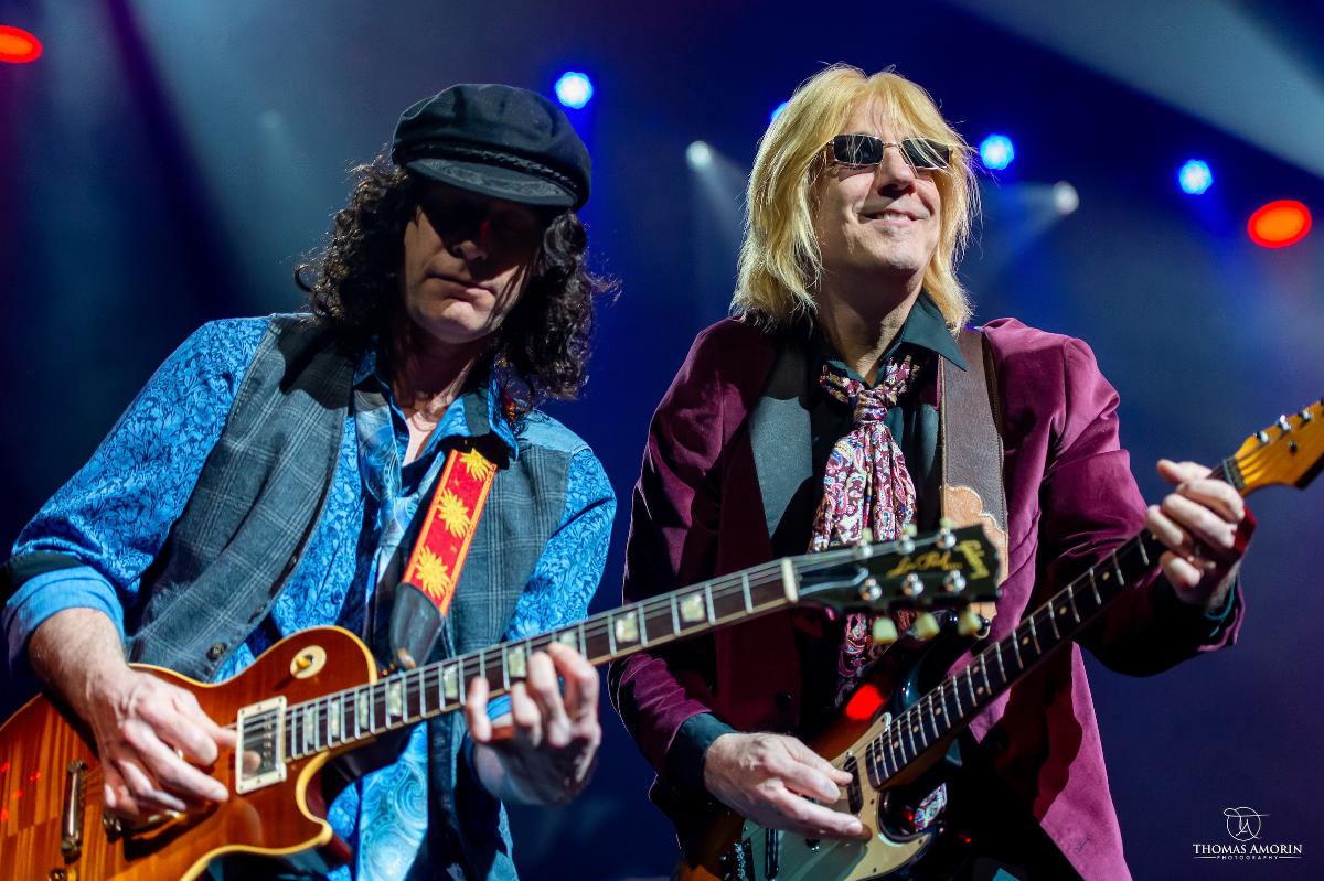 Tom Petty & The Heartbreakers tribute-Refugee