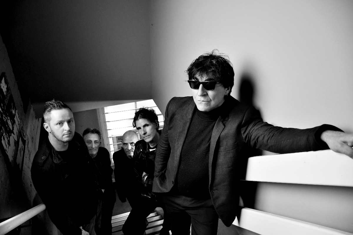 Chameleons - Arctic Moon Tour w/ The Veldt