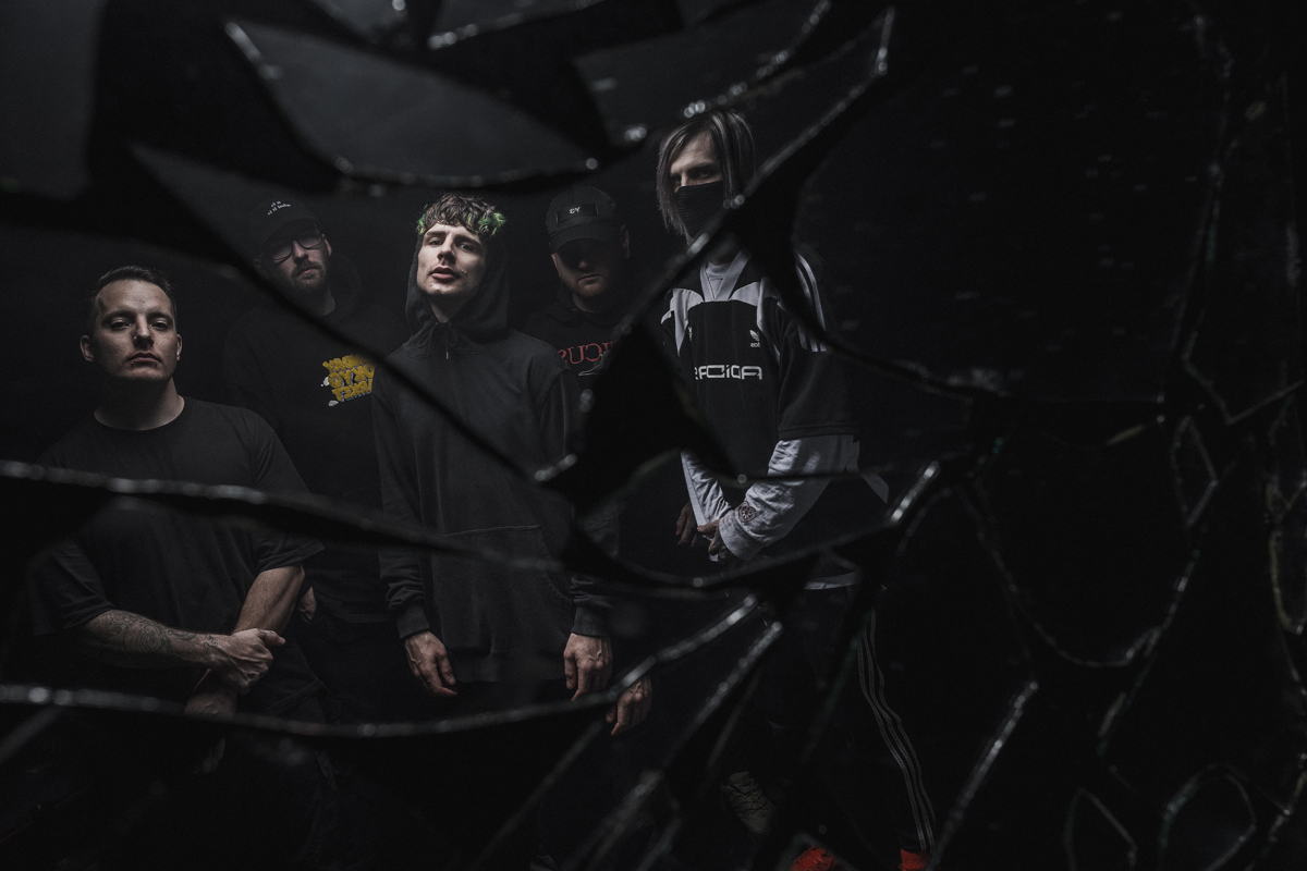 Alpha Wolf, Gideon, Mugshot, Resolve