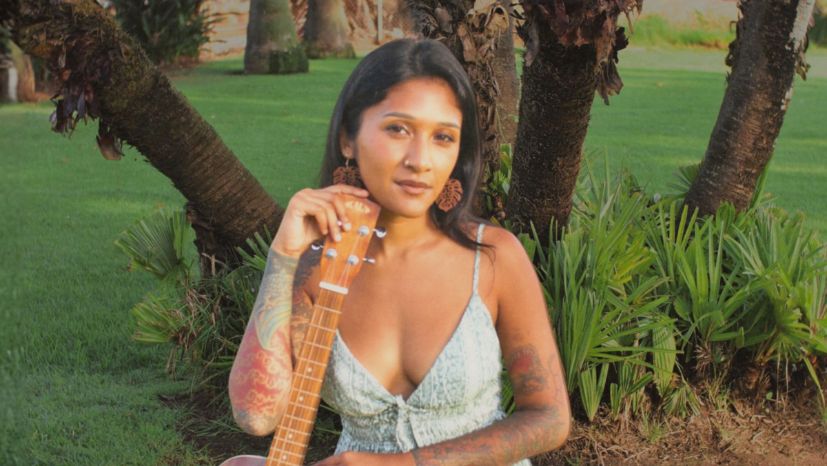VANA LIYA with CoLoSo