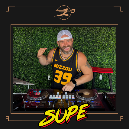 Image of DJ SUPE Image of DJ SUPE