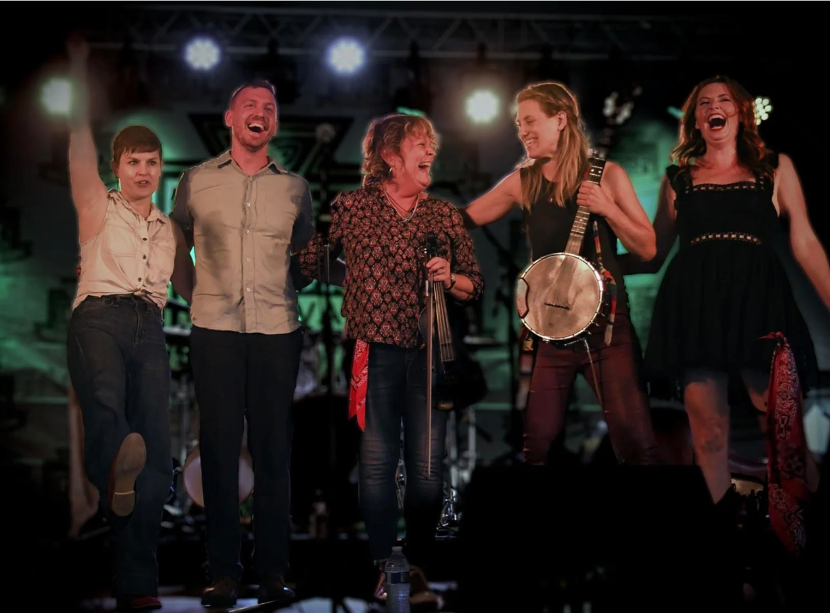 Eileen Ivers & the Brigideens