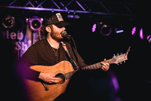 Caleb Shirley, The Sharp Sisters at Rick’s Cafe – Starkville, MS