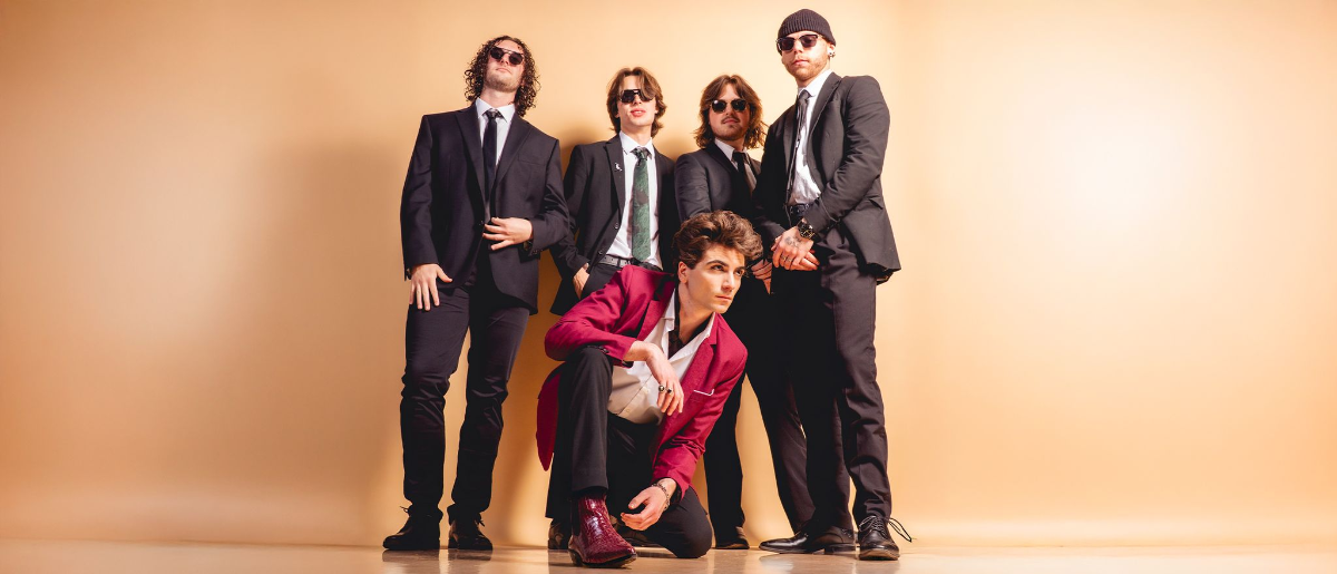 Magic Bag Presents: Lyons Lane