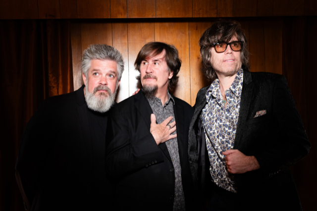 The MOUNTAIN GOATS at FITZGERALDS Outdoors
