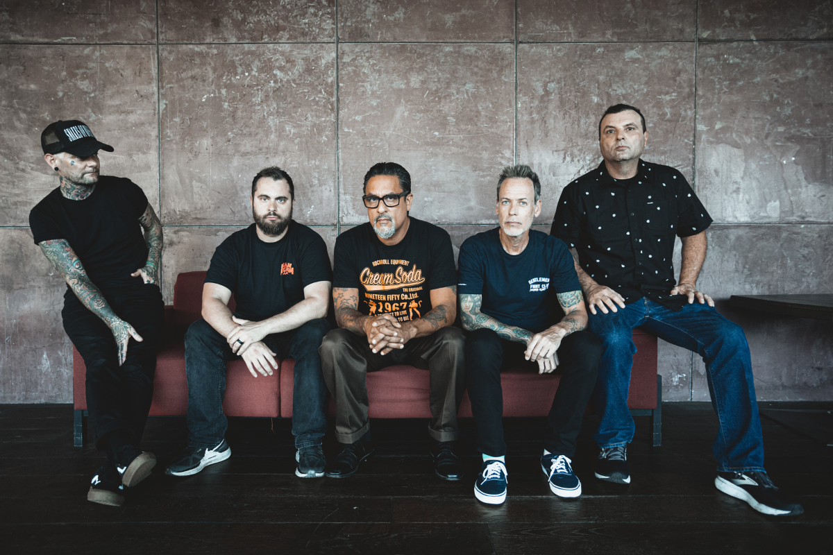 Strung Out, Belvedere, MAJORS