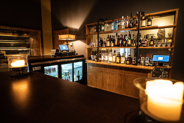 Cocktail Class - ​Winter Whiskey Cocktails (Early) at SPACE