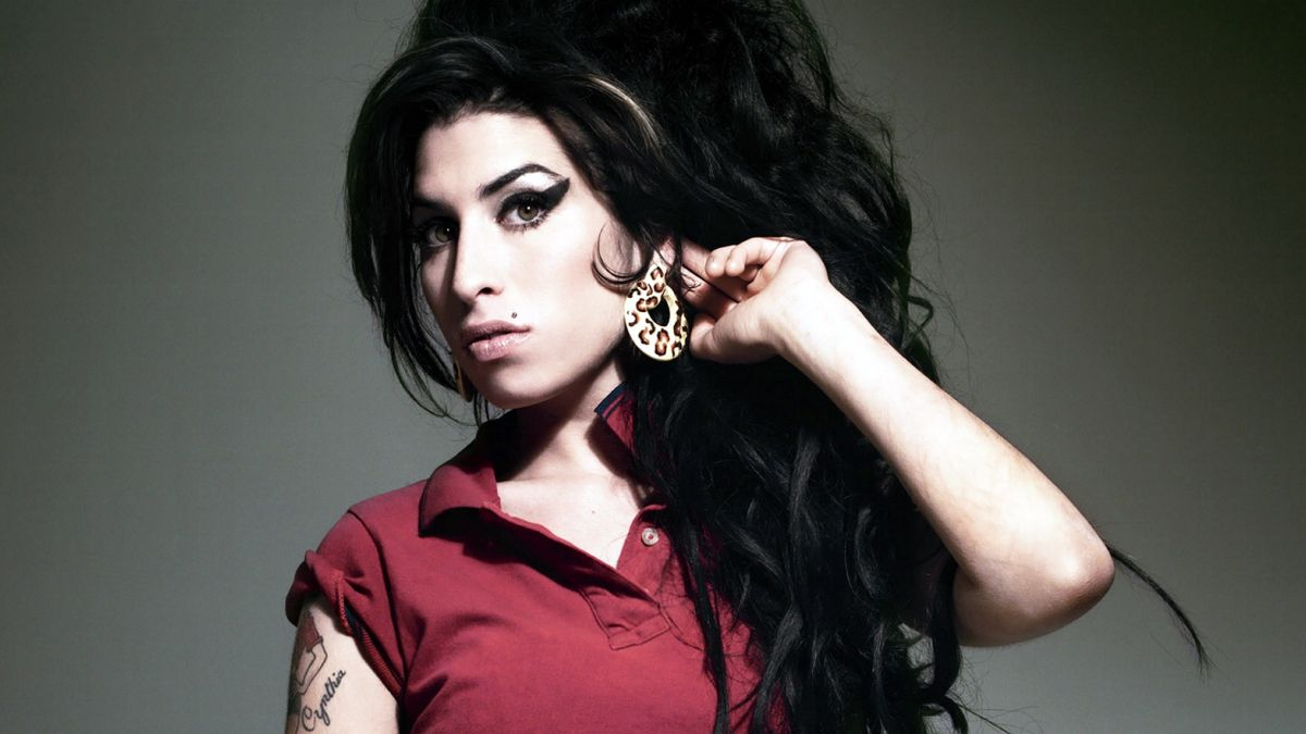 A Tribute to Amy Winehouse by Rachel Drew