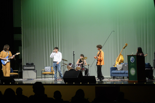 Senn Arts @ SPACE feat. Farseer at SPACE