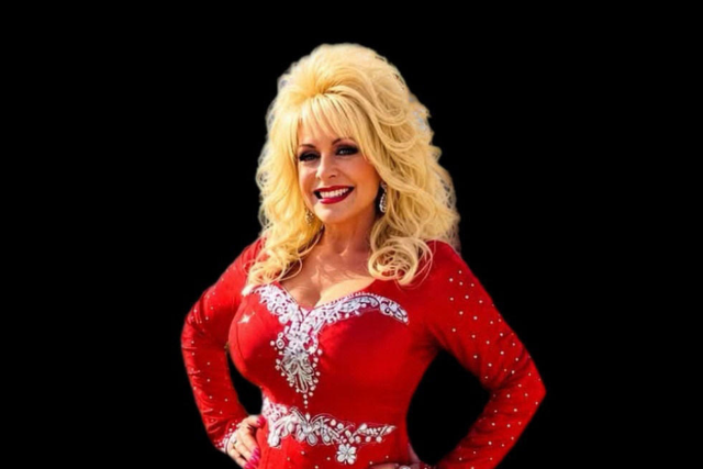 Kelly Vohnn's Dolly Parton Tribute