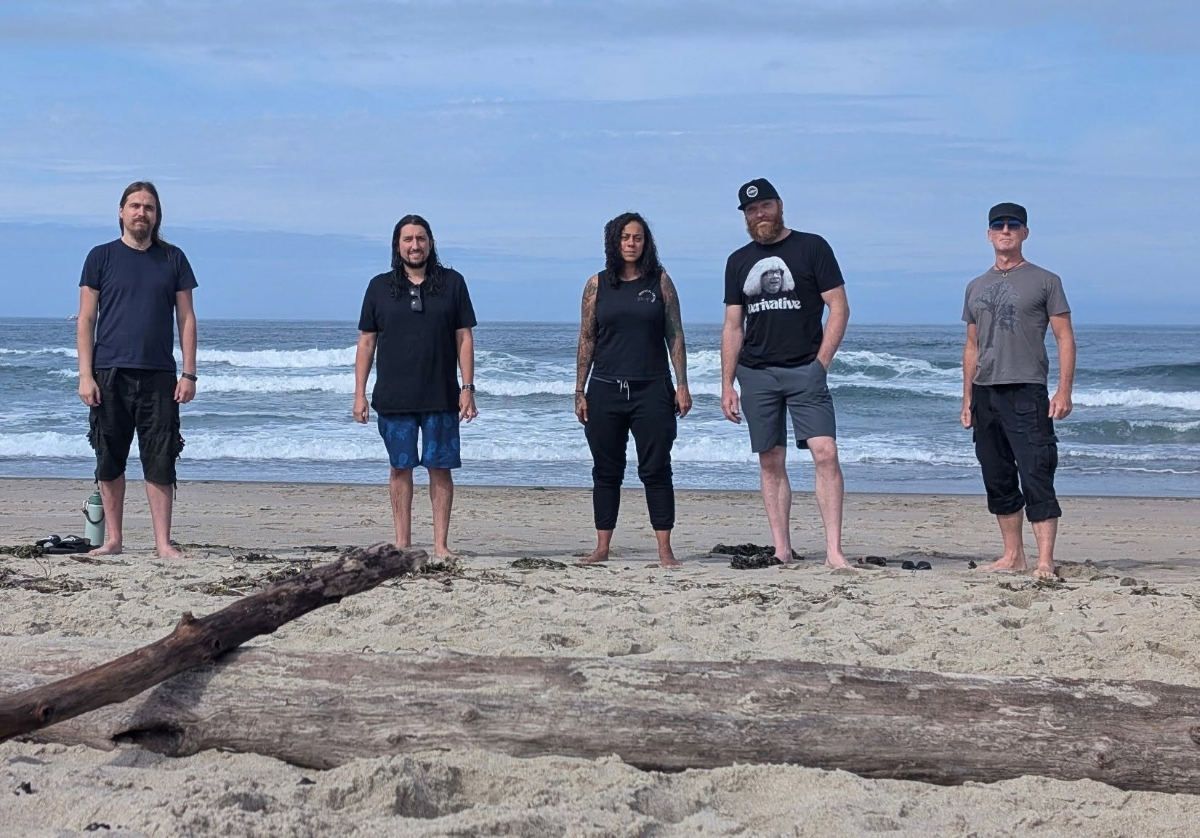 THE RUSTY FRETS with Midnight Cove | Event Image