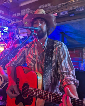 River Dan at Woodlands Tavern