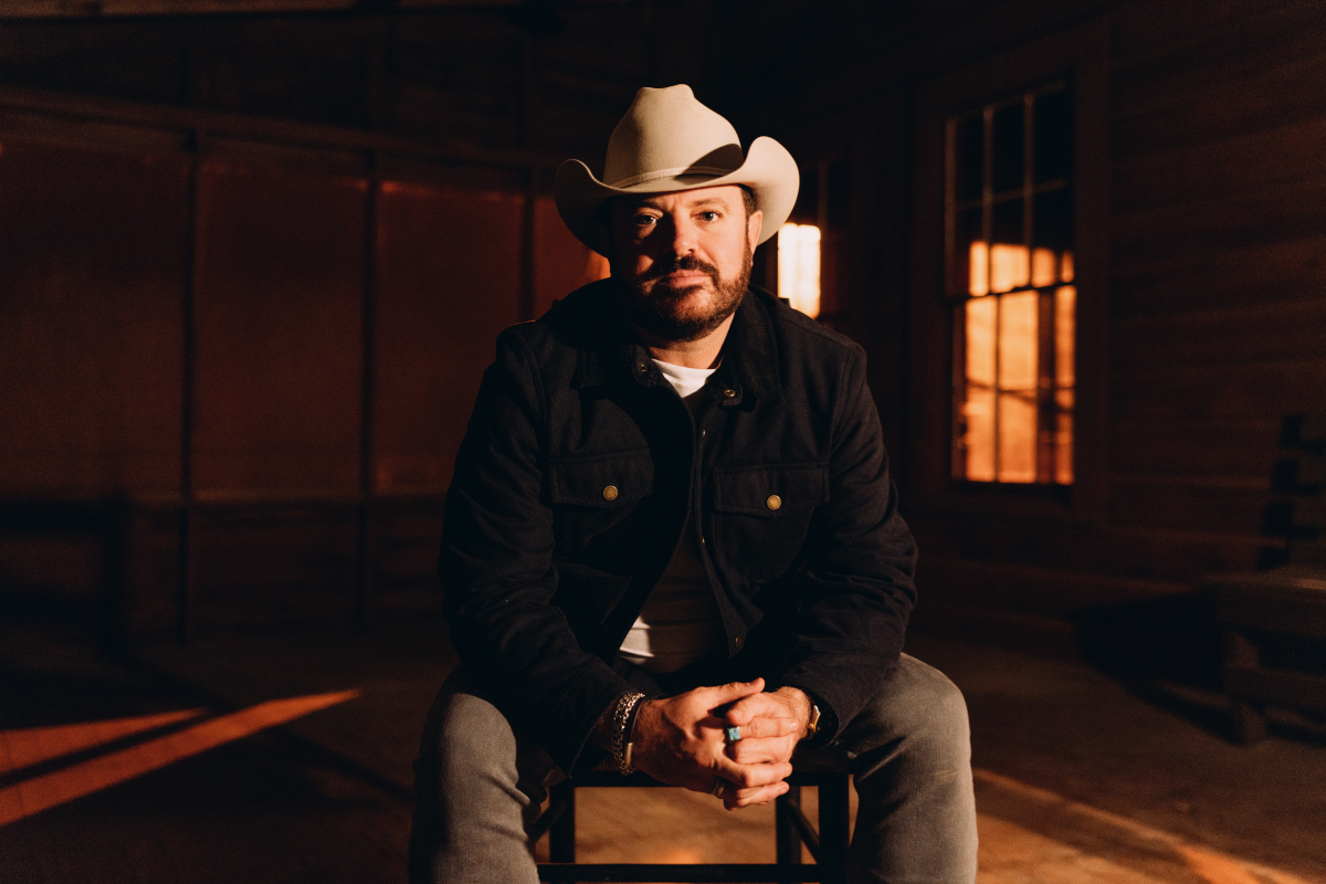 Wade Bowen - The Version of Me You Get Tour