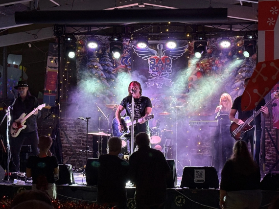 OUTDOOR FREE SHOW Bon Jovi Tribute - Bad Medicine live!
