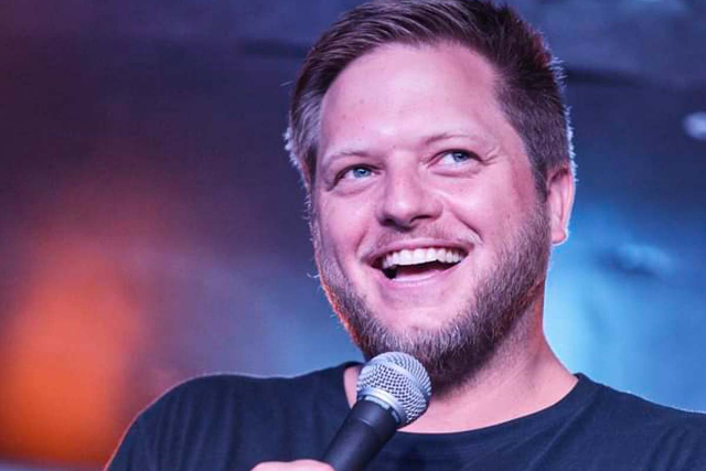 Derrick Stroup at Pittsburgh Improv – Pittsburgh, PA