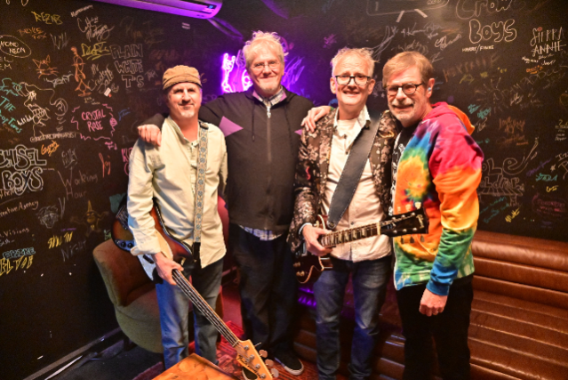White Animals at Exit/In – Nashville, TN