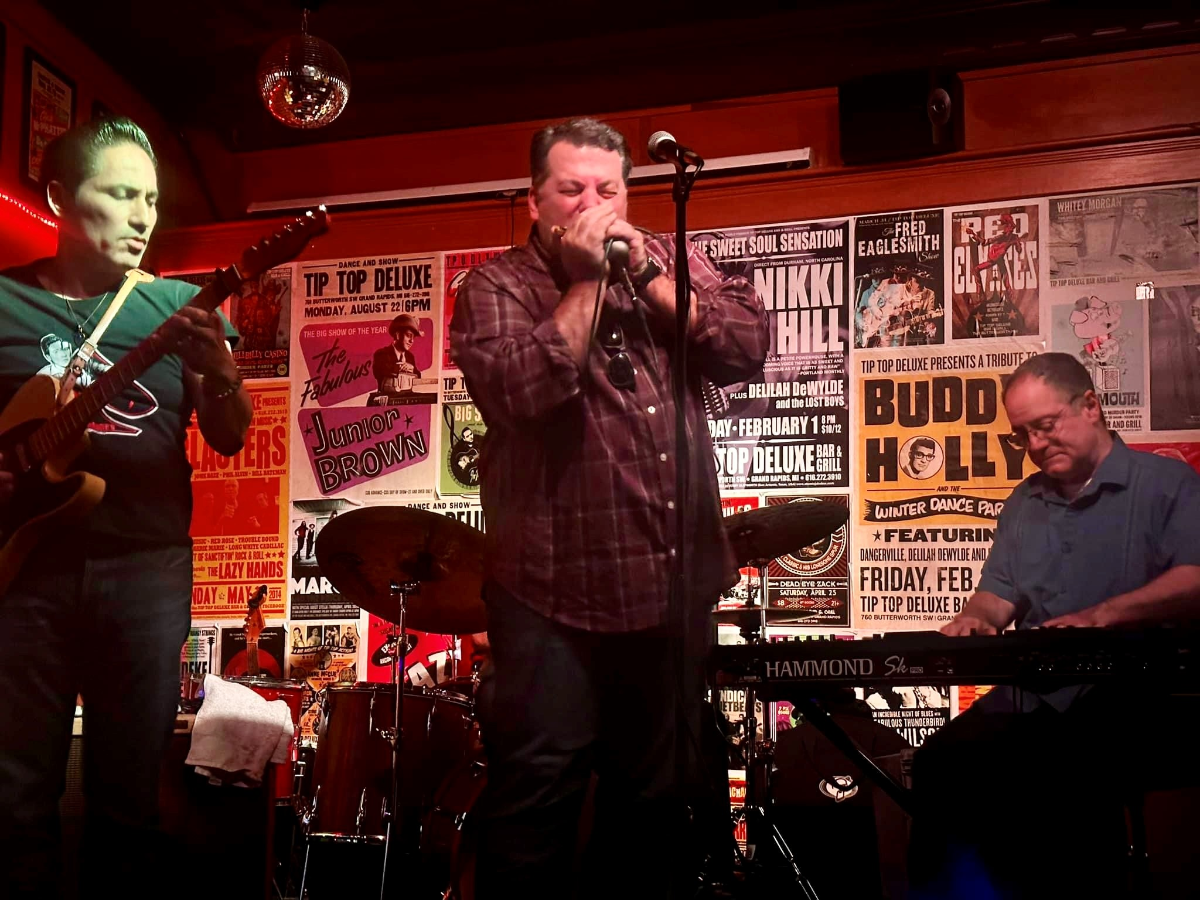 Hank Mowery and The Hawktones