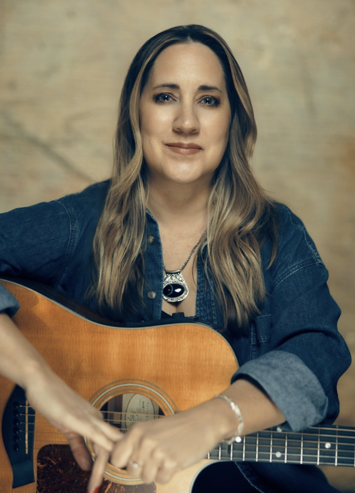 In The Round with Kelly Archer & friends