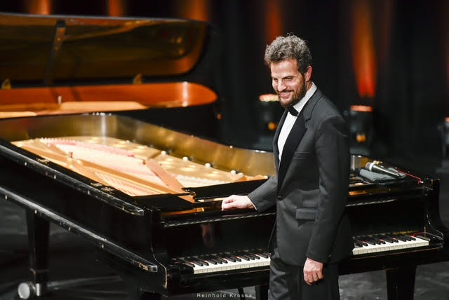 Ehud Asherie Quartet | Event Image