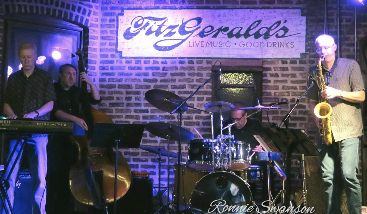 Sunday Sunset on the Patio w/ SKYLINERS QUARTET!