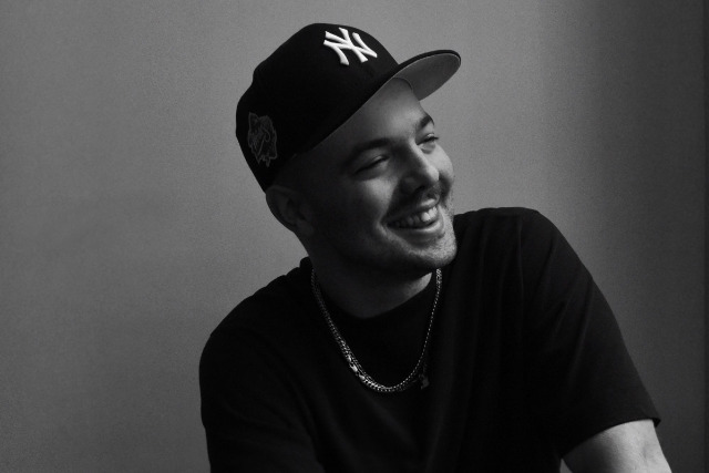 Mac Ayres: The Piano Tour