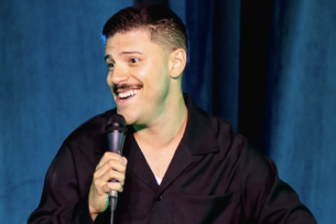 Angelo Colina (Show en Español)