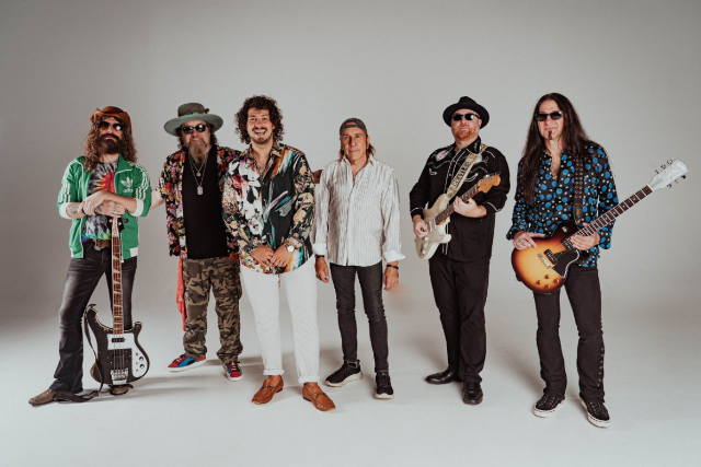 Rizz & the Believerz with John Salaway & friends and Bella Garland at 3rd and Lindsley – Nashville, TN