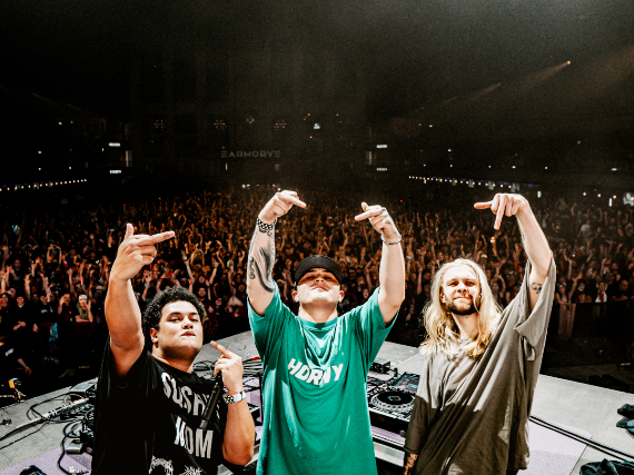 STOOG3S, STVG, Swamp Puppiez, Daggur, GRVNDL, Six Paths, Lord Monk, Voo, Teleporter