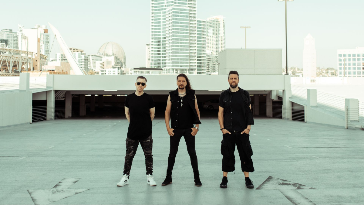 Featured Image - Wheel with special guests - 07