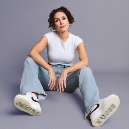 Tara Cannistraci at Irvine Improv – Irvine, CA