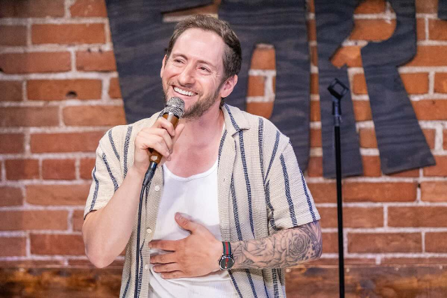 Samuel J. Comroe at Milwaukee Improv (Main Room) – Brookfield, WI