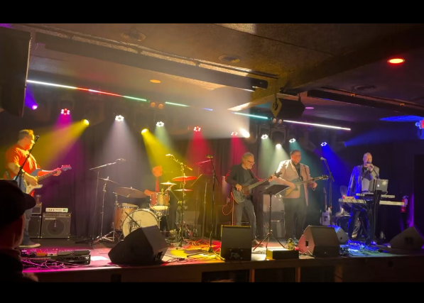 The Everlasting Happiness – Christmas Show w/ Oswald and the Herringbones, the Neal Show and Prophecy at Woodlands Tavern at Woodlands Tavern – Columbus, OH