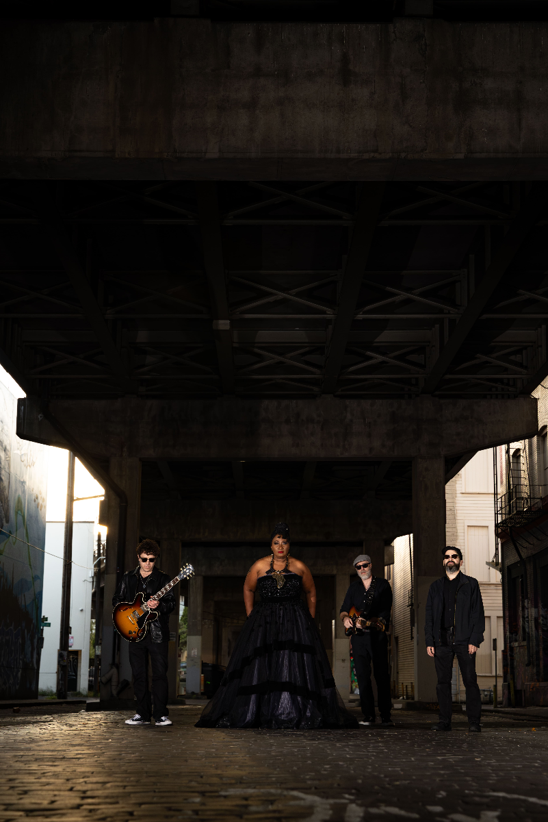 MS. VEE & A BADASS BAND