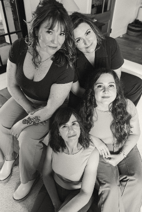 Della Mae Returns to the Tractor w/ guests at Tractor – Seattle, WA