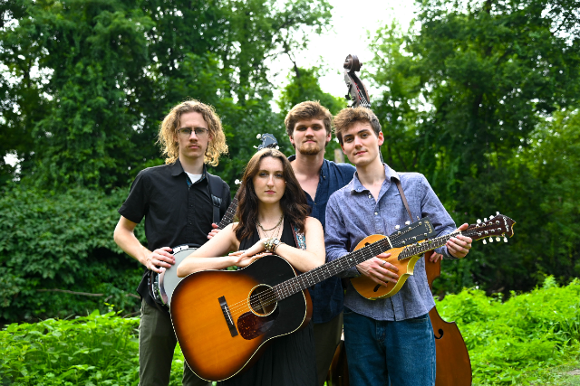 Image of Barkley Cove w/ Olivia Barnes, Redd & the Paper Flowers and Quinn Pilgrim Image of Barkley Cove w/ Olivia Barnes, Redd & the Paper Flowers and Quinn Pilgrim