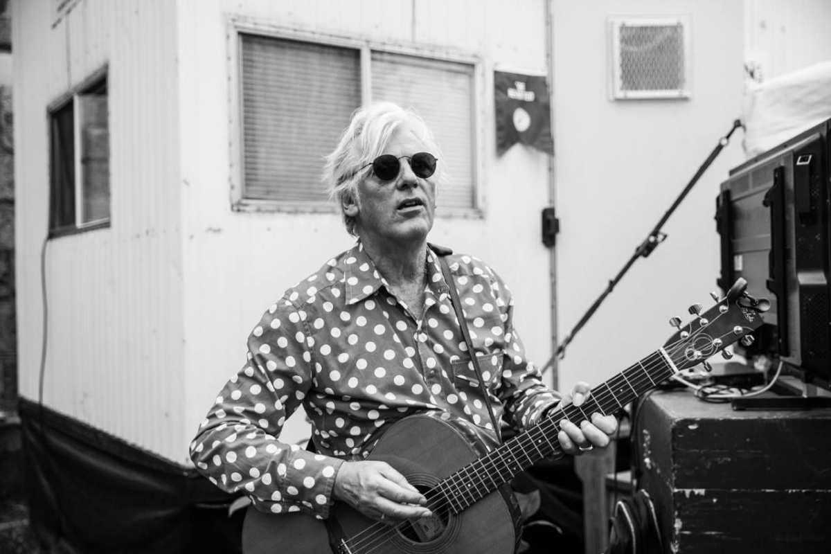 Robyn Hitchcock “Live And Electric - Full Band Shows" w/ Emma Swift