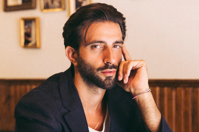 Presales to davide de pierro: members use these when buying pre-sale tickets