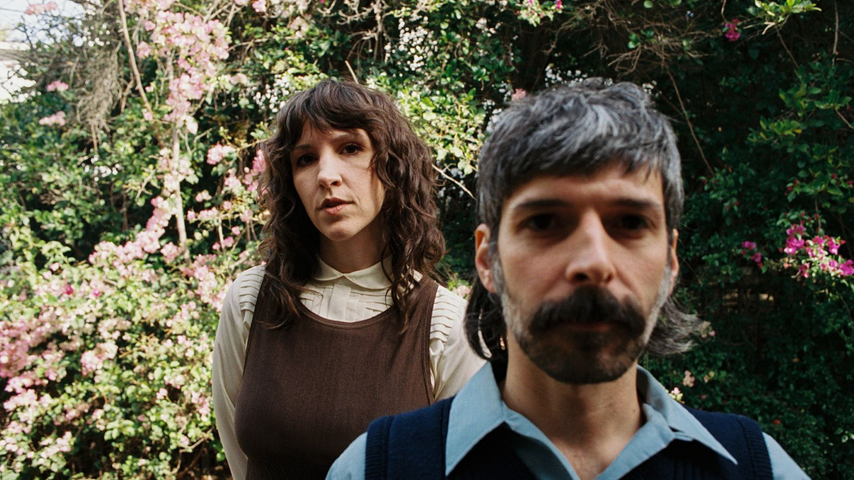 Widowspeak, Dead Gowns
