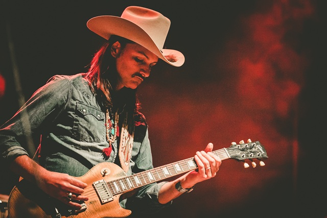Duane Betts & Palmetto Motel w/ Raye Zaragoza