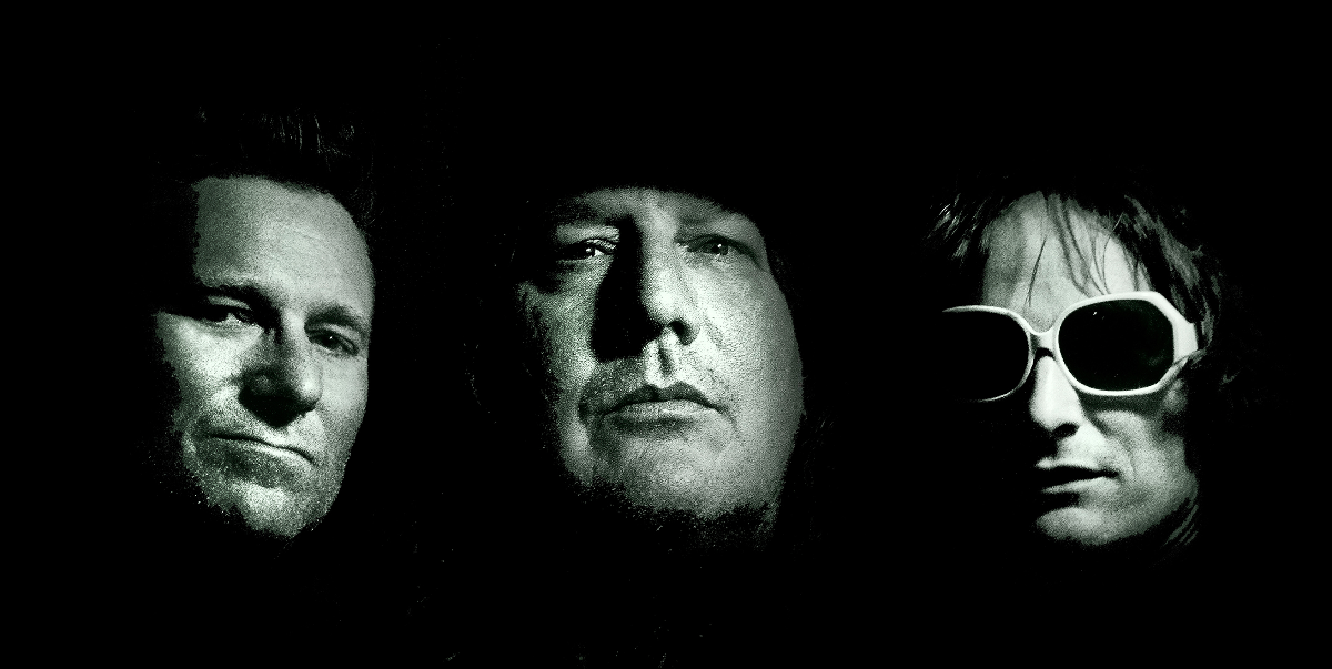 DRIVIN N CRYIN Return! w/ special guest Laid Back Country Picker!